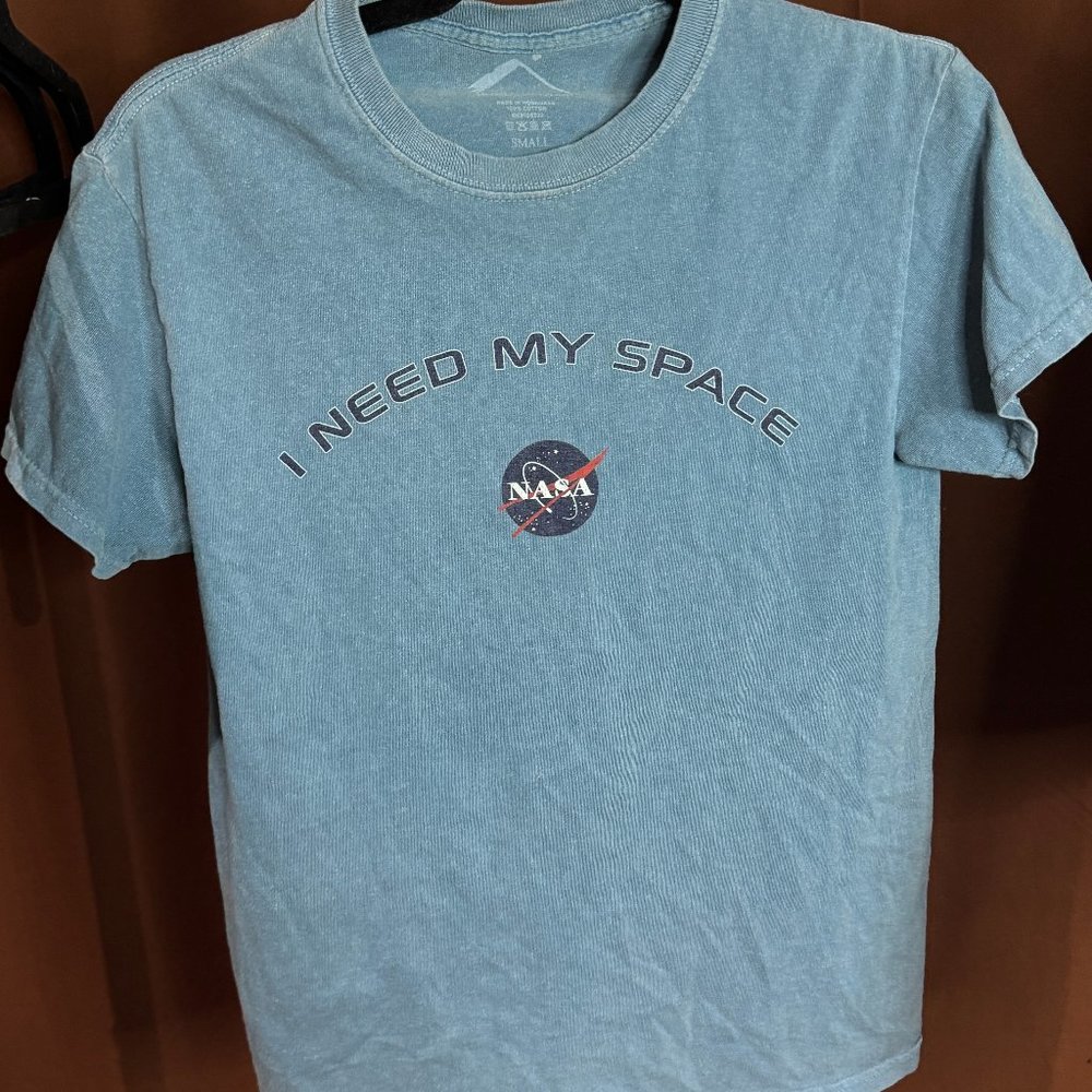Nasa "I need my space" shirt